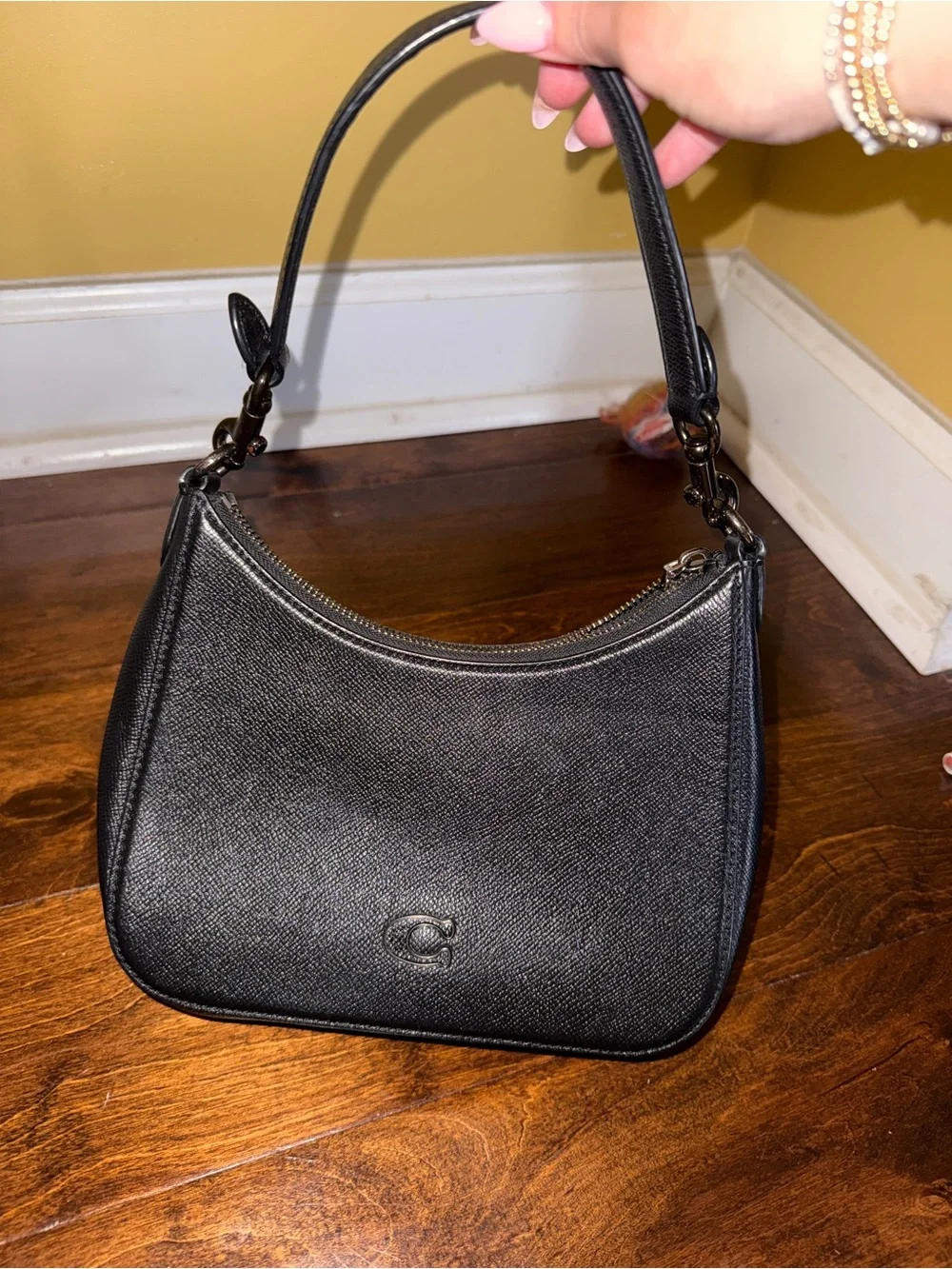 Black Women’s Coach Shoulder Bag